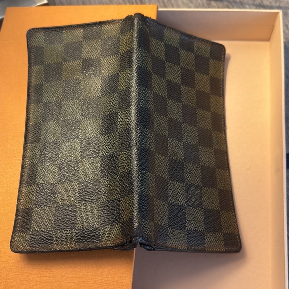 Louis Vuitton Damier long wallet - Picture 8 of 11